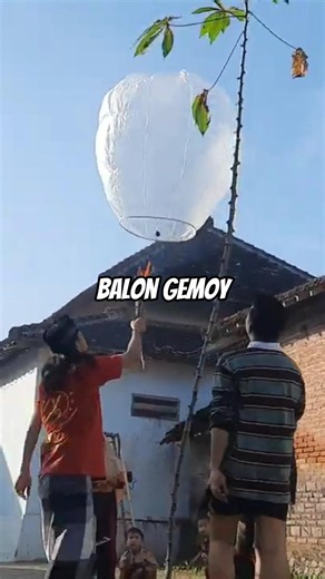 NERBANGIN BALON MINI GEM0Y BERBAHAN PLASTIK KANTONG #balonudara