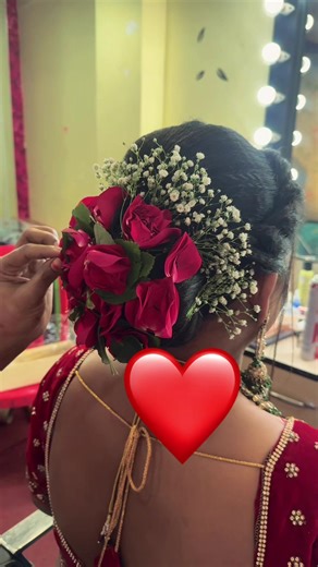 Happy Bride Celebration at Jinny Parlor