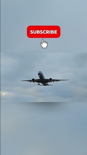 Air China Airbus A350-900 directly overhead 😳✈️ Frankfurt Airport