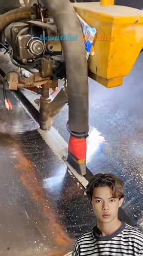 Amazing use metal powder to welding thickness steel pipe #machinery #engineering #tool | Beautiful Welding