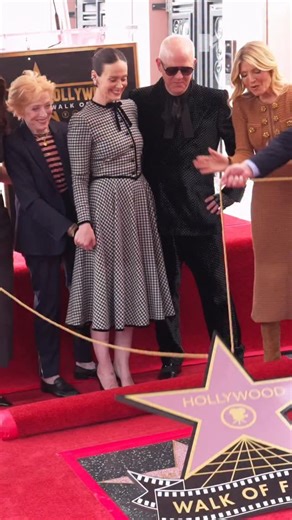 50K views · 21K reactions | Sarah Paulson received her star on the Hollywood Walk of Fame, with support from Holland Taylor, Ryan Murphy, Judith Light, Jesse Tyler Ferguson and more of her close friends 勇 #sarahpaulson #mtvceleb | MTV UK | Facebook