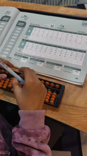 Ananya Agrawal on Instagram: "Fast calculation using an abacus relies on mastering several key techniques, which eventually lead to mental abacus or image abacus, where calculations are done entirely in the mind by visualizing the beads. ​Abacus Techniques for Speed ​One-Hand and Two-Hand Techniques: Beginners often start using both hands. However, transitioning to the one-hand technique allows for faster and more disciplined movement of the beads. ​Number Visualization (Mental Abacus): This is 