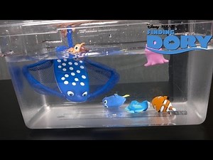 Finding Dory Dive & Catch Game from Swimways Corp.