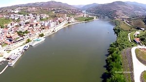 A MAGIA DO DOURO! 🙏❤ Peso da Régua | Capital da Vinha e do Vinho 🇵🇹 🎥 Hélder Afonso | Rádio Douro Nacional - Lamego
