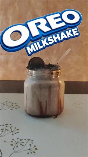 How To Make OREO Milkshake🥤