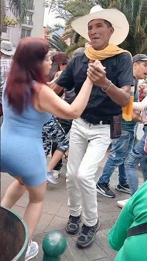 emilio y dora la bailadora cultura paisa