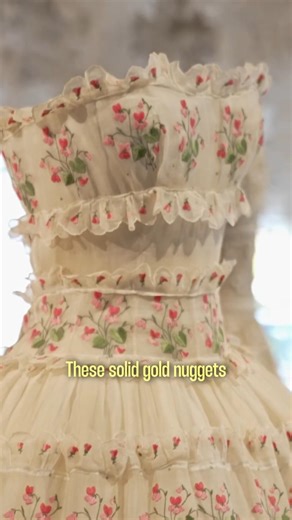 AZZEDINE ALAÏA: COLLECTOR OF BIG-NAME DESIGNERS! #shorts