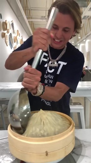 Ultimate Guide: How to Eat a Soup Dumpling like a Food God!