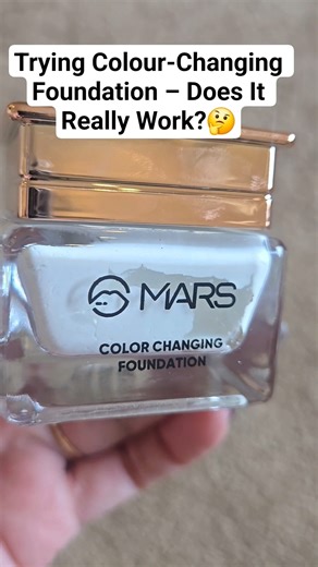 Trying Colour-Changing Foundation – Does It Really Work?#makeup #foundation #mars #viral #trending