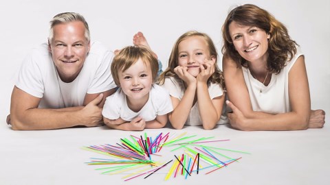 Pick Up Sticks - 240 Pieces Classic Pickup Sticks Retro Toys with 1 Black Bag for Family Fun Game Present