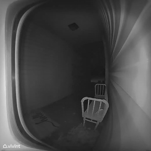 Ever wondered what an Oklahoma earthquake sounds like? Sounds like something hit the house, especially from the inside. #oklahoma #oklahomaearthquake