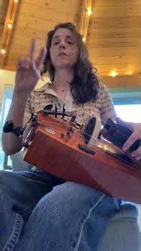 Couping in 3/4 meter #hurdygurdy #folkmusic #educationalvideo