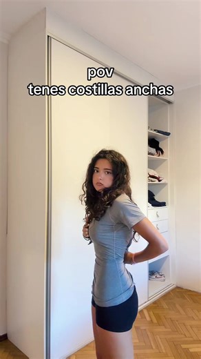 Costillas Anchas y Humor: ¡Prepárate para Reír!