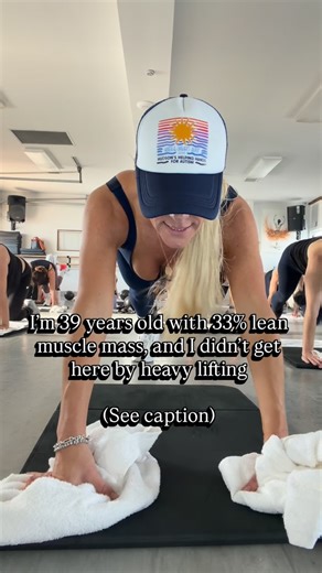 The Formula X Meredith on Instagram: "I’m 39 years old with 33% lean muscle mass, and I didn’t get here by lifting heavy. Muscle adapts very specifically to how it’s trained. Long rest periods and maximal loading prioritize strength output, not metabolic efficiency or tissue longevity. That works if your goal is lifting numbers. It’s far less helpful if your goal is to stay lean, mobile, and comfortable in your body as you age. Those are two very different outcomes, and they’re rarely separated.