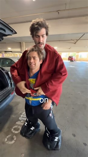 Eric Decker on Instagram: "Can you sneak your friends into a movie theater using giant clothes? #ad #brawlstarspartner"