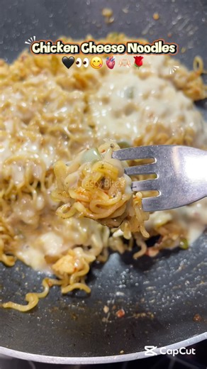 🐔 Easy Chicken Cheese Noodles Recipe | Super Tasty & Creamy! 🤤 #shorts #viral #video