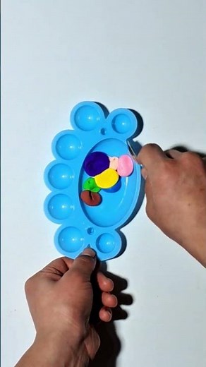 Mixing slime in Kpop Demon Hunters