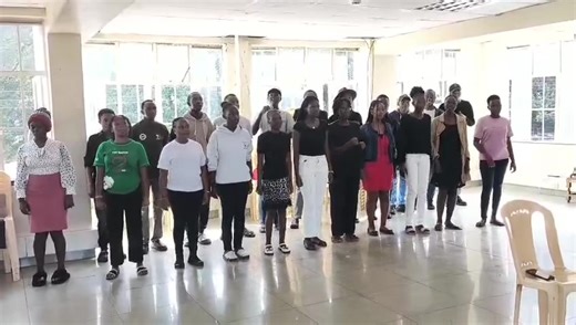 Maji ya uzima by F.M Shimanyi St. Paul’s students choir UoN …@FreemanNick @David Sinange @Kwaya Ya Mtakatifu Albato @St Paul's Students Choir UON #music #tamasha #catholic