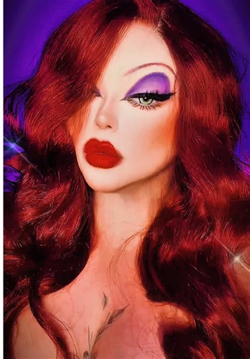 Jessica Rabbit Cosplay Transformation