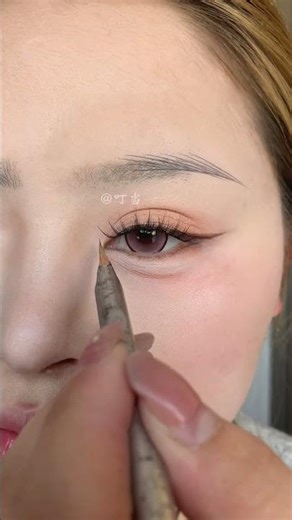 Makeup Tips & Eyebrows Tutorial: Eyebrow Makeup Tutorial for Beginners