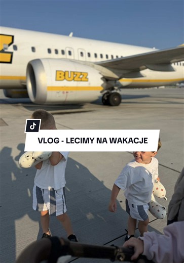 Lot z trójką dzieci: jak przygotować się na wakacje w Hiszpanii