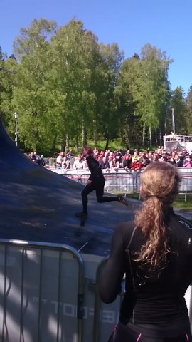 Obstacle Course Racers Faceplant Trying to Scale Ramp
