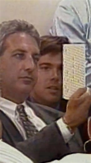 On December 12, 2000, the Supreme Court ruled in Bush v. Gore, ending five weeks of recounts in the presidential contest between Texas Governor George W. Bush and incumbent Vice President Al Gore. The Court's 5-4 ruling ultimately preserved Bush's razor-thin lead, sending him to the White House. | American Experience | PBS