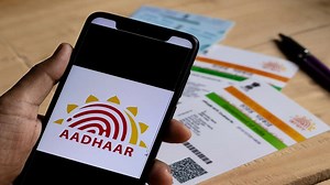 ஆதாரை அப்டேட் செய்யவில்லை என்றால் செல்லுபடி ஆகாதா? UIDAI முக்கிய தகவல்!