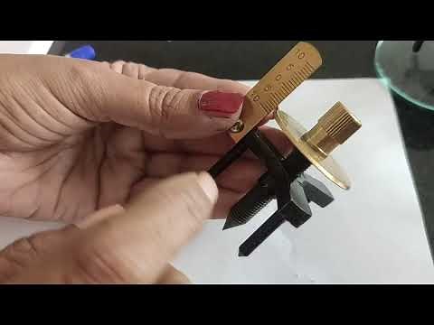 To determine radius of curvature of a given spherical surfaces by a spherometer_12 CBSE_Physics