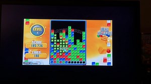 14 reactions | Sean Dwyer showed off his puzzle-solving chops with a big kick-off on Super Collapse 3 for the Sony PlayStation Portable. In a classic battle of stopping the blocks from reaching the top, Sean was fast and nimble with the arrow in matching up colorful blocks to end his run with 202,155 points. | Twin Galaxies | Facebook