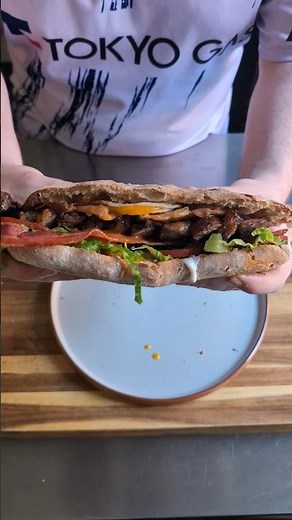 World Cup Food Ep 12 - Uruguay - Chivito 🇺🇾