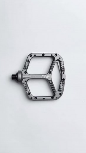 No clips, no problems! All the grip, all the colours. #flatpedalswinmedals #oneupcomponents #tiktokmtb #worklessridemore #squamishbc #fyp