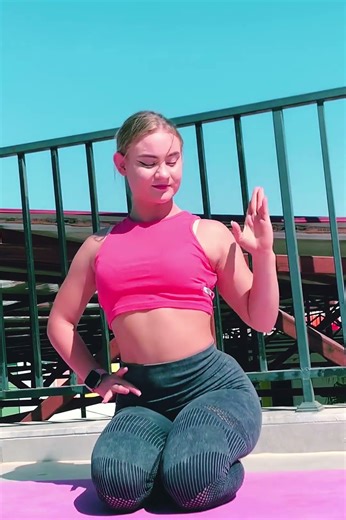 Flexible Girl Splits & Extreme Leg Stretch Routine! #shorts #FlexibleGirl #SplitsTraining