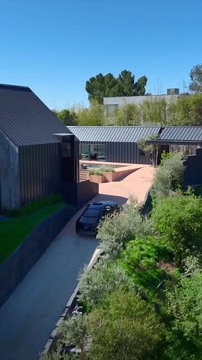 Beverly Hills Real Estate on Instagram: "📍Los Angeles, CA • $10,995,000 Head to the @beverlyhills.realestate YouTube channel to watch the full tour and see all the luxurious details. Built & Designed By @max_la of @nobel.la 🎥 @oneshotprods #BeverlyHillsRealEstate"