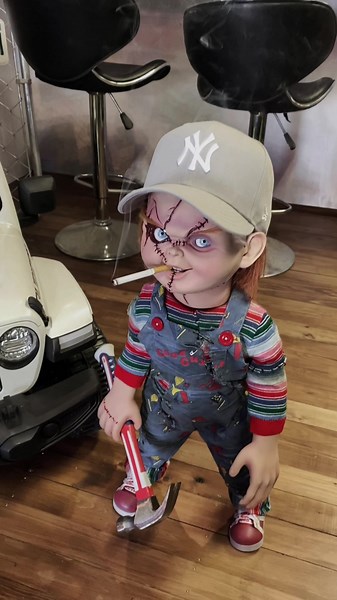 Chucky Cosplay: Cute Child's Play Doll Costume Ideas