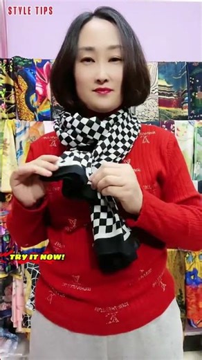 Stylish Scarf Shawl Wrap in Seconds! 💃🧣 #shawl #fashion #shorts