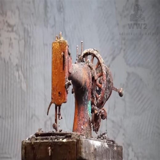 69K views · 1.3K reactions | 1894 SINGER Sewing Machine Restoration | Restoration Wonders | Facebook