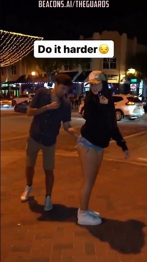 Kiss 💋 or slap 👋🏻 #shorts #prank #challenge