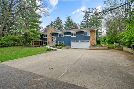 7402 Riverside Dr, Dublin, OH 43016 - MLS 226012888 - Coldwell Banker