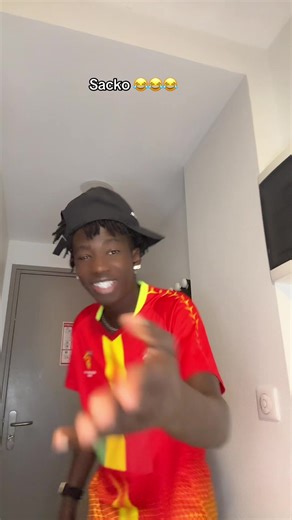 Sacko: Moments de rire et de culture malienne