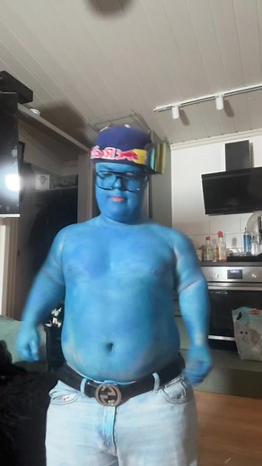 Jasper Vapes & Felix Nyberg: Smurfette Cheerleader