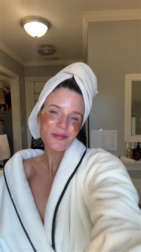 bury me in this robe #chic