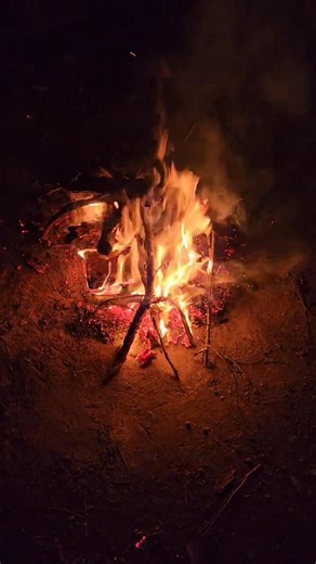 7 comments | Every fire is different but.....beautiful #campfire #Louisiana campfire | Cajun Campfire | Facebook