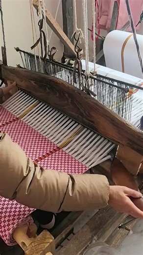 Handmade Weaving: A Journey Through Decades of Craftsmanship