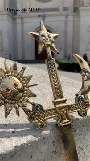 Abrecartas Sol y Luna en Bronce | Elegancia y Simbolismo
