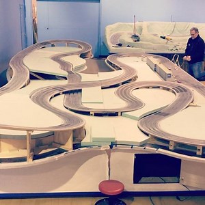 122K views · 1.3K reactions | When it's time to relax, one lap won't do. Another Slot Mods Megatrack! Let's Race! www.slotmods.com #slotcars #racing #slotcartrack #ultimatedrivingmachine #lemans #nurburgring #rolexchallenge #porsche962 #porsche #ferrari #mclaren #handpainted #bespoke #unionadworks #Autoweek #periodcorrect #mancave #sexycurves #theboss #entrepreneur | Slot Mods Raceways | Facebook