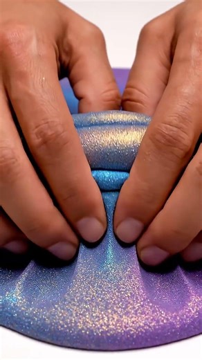 Líquido iridiscente mágico 💧🌈 | Liquid ASMR