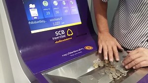 Review of Bangkok’s awesome coin deposit machine excites million Thais | Coconuts
