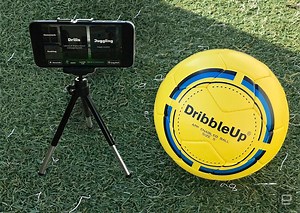 DribbleUp’s ‘smart’ soccer ball helps you train with an app