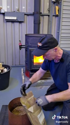 DIY Heating: Using Sawdust and Veggie Oil for Free Heat